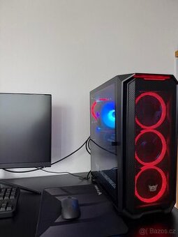 🎮 Kompletní herní set – PC, monitor, periferie, stůl