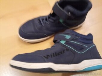 Vyteplené kotníkové boty vel. 40