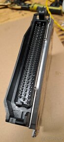 BMW e36 řídící jednotka a klíče