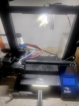 3d tiskárny Ender 3 - 1