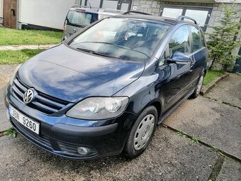 Prodám wolsvagen golf plus.