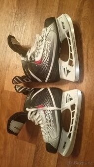 Chlapecké brusle Bauer 25,5 cm