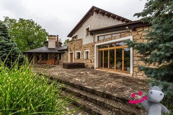 Prodej rodinného domu 342 m², Šenov s pozemkem 15.938m2 - 1