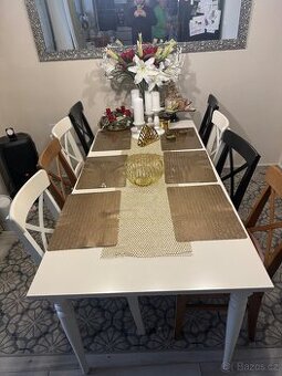 Jídelní stůl + 6-8zidli