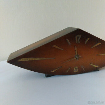 Krbové hodiny Vesna, 70tá léta