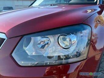 yeti pravé predné svetlo-xenon - kúpim