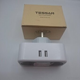 cestovní adaptér Tessan  bílý (nepoužité)