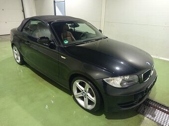 BMW 118i Cabrio E88 TOP STAV