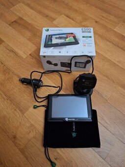 Navigace Navitel E-500
