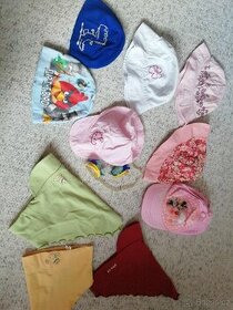 Klobouček, čepice, šátek, kšiltovka, brýle do vody