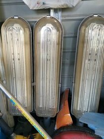 Prodám osvětlení 220V. Cena za vše.