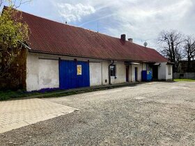 Prodej rodinného domu s pozemkem Nový Bydžov - Skochovice