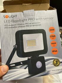 Solight LED Floodlight PRO with sensor