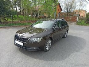 Škoda superb navi tažné nová STK