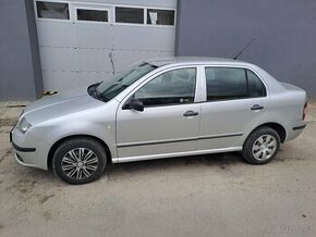 FABIA benzin r.07, 130 000km -DOLOŽENA, VELMI PĚKNÁ