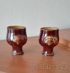 keramické poháry na víno