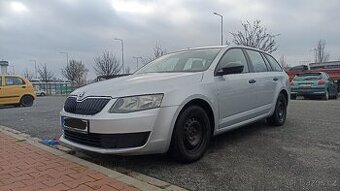 Oktavia 3