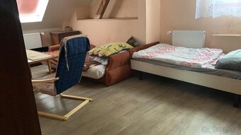 pokoje pro starsi pracujici muze pouze cizinci - 1