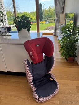 Autosedačka vhodná i na isofix