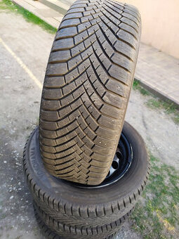 Zimní pneu na discích 205/55 R16, rozteč 5x100