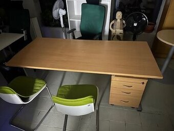 prodám kancelářské stoly 80 x 180 s kontejnerem