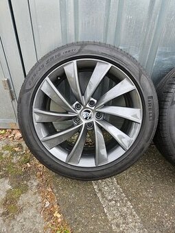 Letní alu kola Pegasus 18" Škoda Superb 235/45 R18