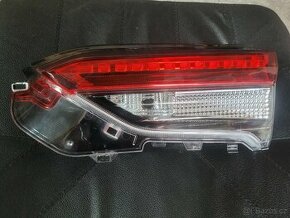 zadní světlo bez objímky P Toyota RAV4 12/2018