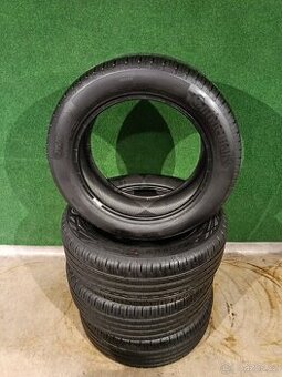 4ks nove letni 215/55/17 continental