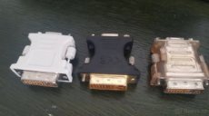 3x redukce DVI/VGA - 1
