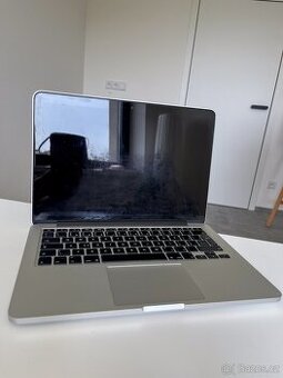 MacBook Pro 13,3" (2015) – 256 GB, CZ klávesnice