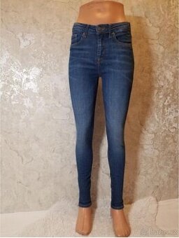 Originál TOMMY HILFIGER ‘26’