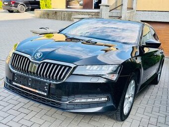 ŠKODA SUPERB 3 2,0TDi 110kW STYLE ACC,VYHŘ. OKNO,2020