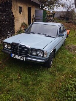 Mercedes w123d - 1