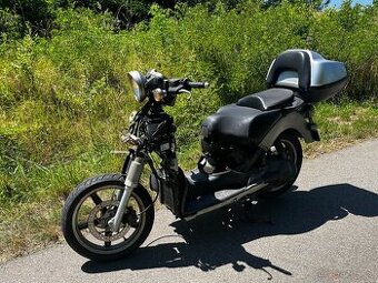 Aprilia Scarabeo 125 2004 - REZERVOVÁNO