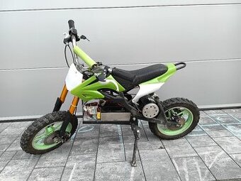 Dětská elektrická motorka