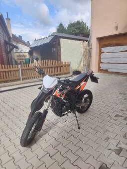 Yuki 125 SM