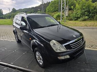 Prodám Ssangyong rexton, 2.9 diesel (motor Mercedes, om 602)