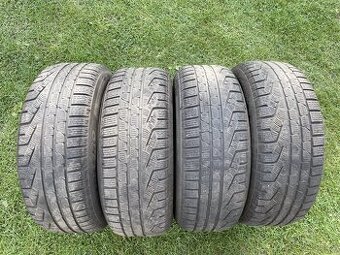 Pirelli 225/55R17 zimní