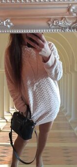 Plyšová dlouhá mikina s kapsami