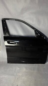 Přední pravé dveře Mercedes GLE166