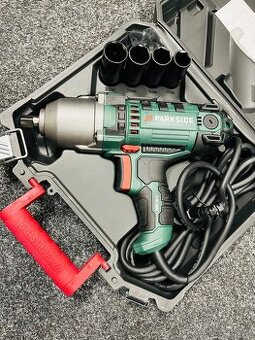 PARKSIDE rázový utahovák