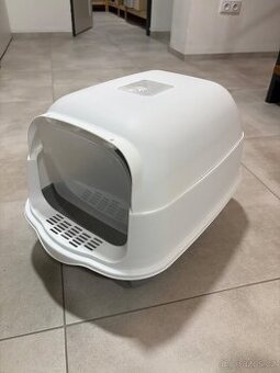 Krytá kočičí toaleta