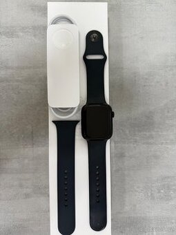 Apple Watch 7 midnight aluminium