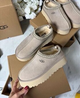 Ugg Tazz Slipper White 38 velikost
