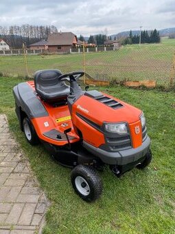 zahradní traktor Husqvarna CTH 126