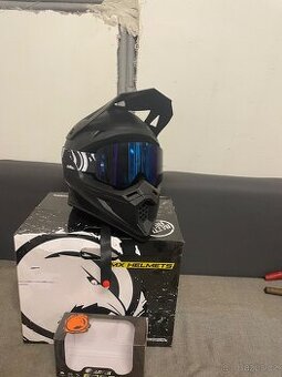 Motokrosová helma Raven+Raven brýle XXL