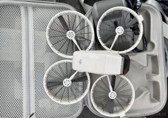 Dji Flip brasna, svetlo, baterie - zaruka alza