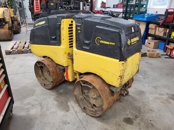 Vibracni valec bomag
