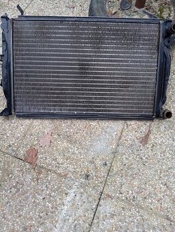 Chladič Audi A4 b5 1997