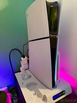 PlayStation 5 Slim  -top stav pouze -jako celk